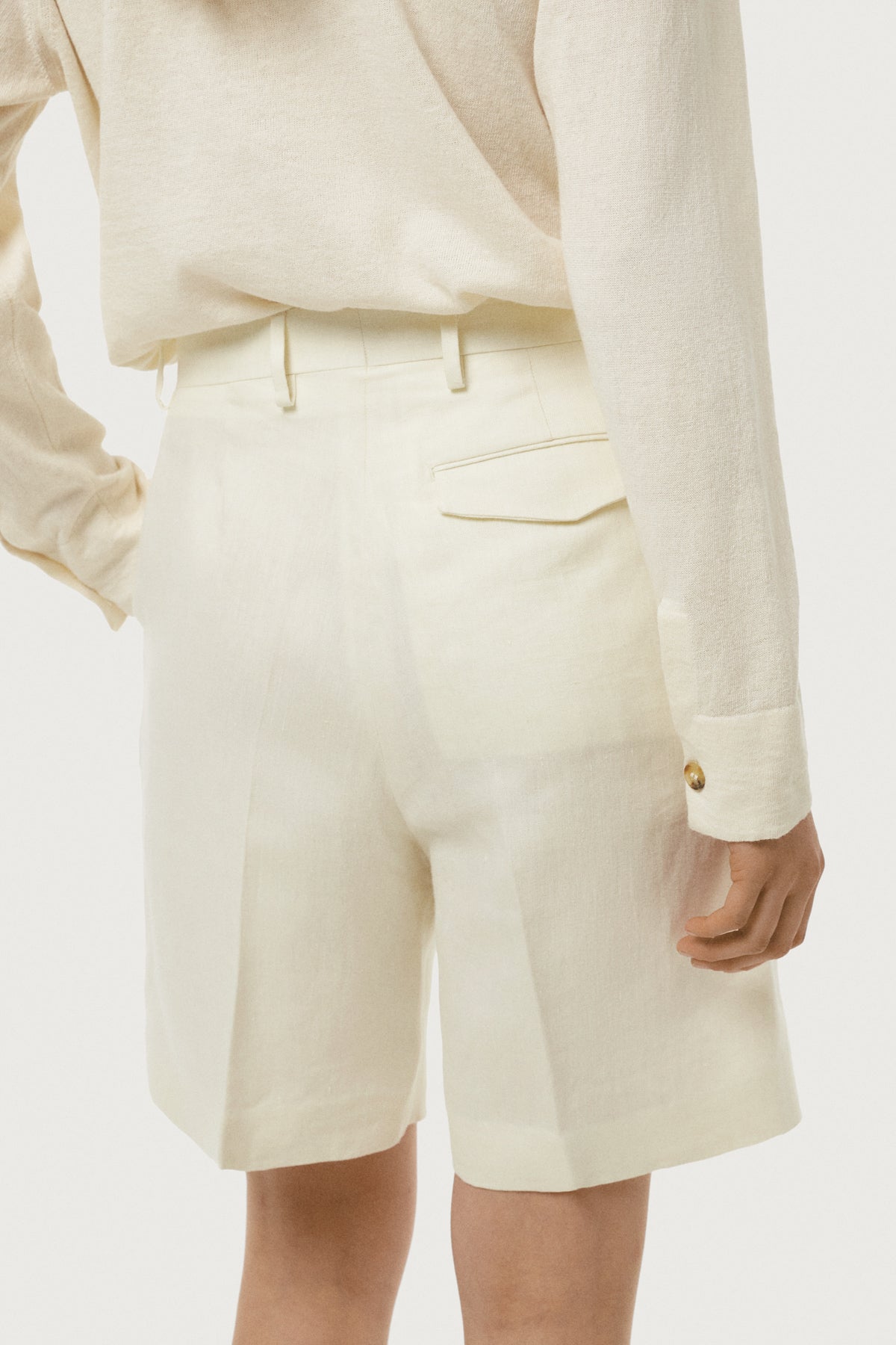 Bermuda in Twill di Lino