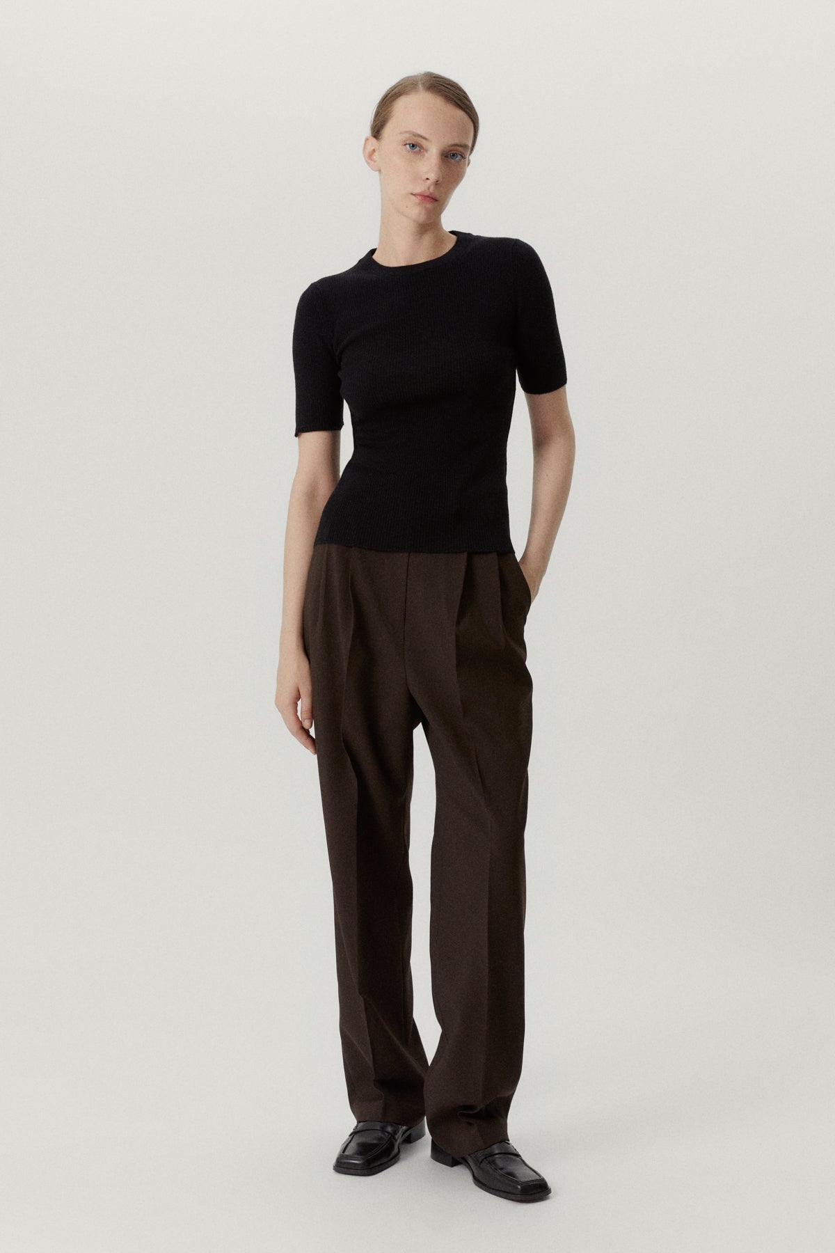 the ultrasoft wool ribbed t shirt black