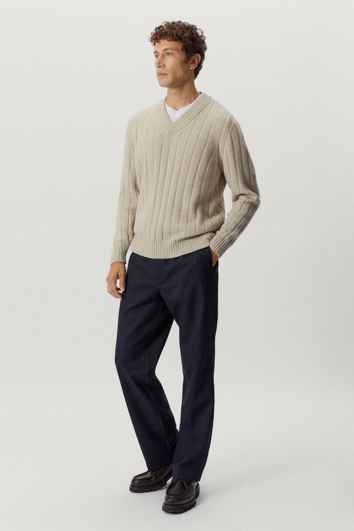 the woolen vintage v neck ecru